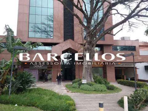 Sala com 1 banheiro e 35m² para alugar no bairro Auxiliadora, Porto Alegre