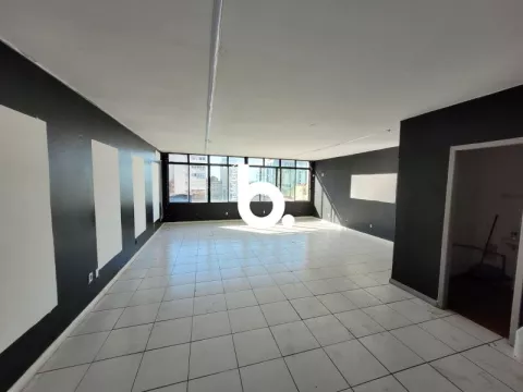 SALA COMERCIAL