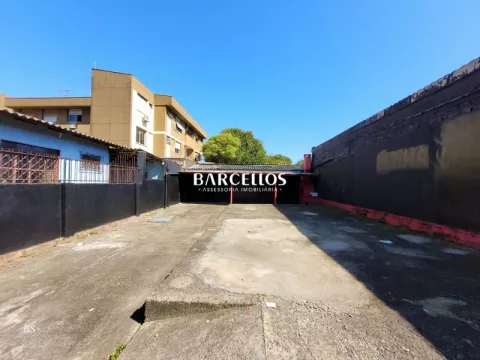 Pavilhão com 1 quarto, 1 banheiro e 140m² à venda no bairro Santa Maria Goretti, Porto Alegre