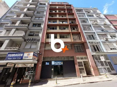 Loja com 1 quarto, 3 banheiros e 180m² à venda no bairro Centro, Porto Alegre