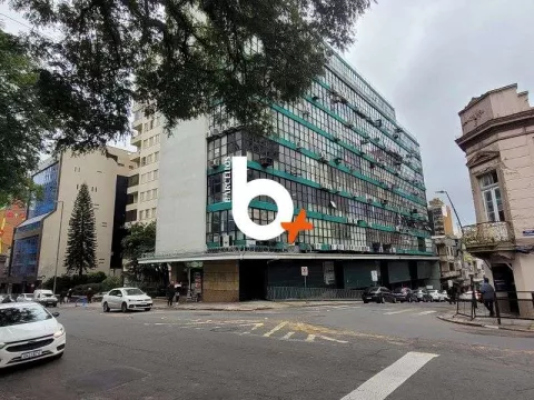 Box com 12m² à venda no bairro Centro, Porto Alegre