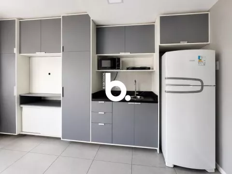 Loft Finamente Mobiliado em Frente ao Parque da Redenção | Rooftop, Piscina e Infraestrutura Completa